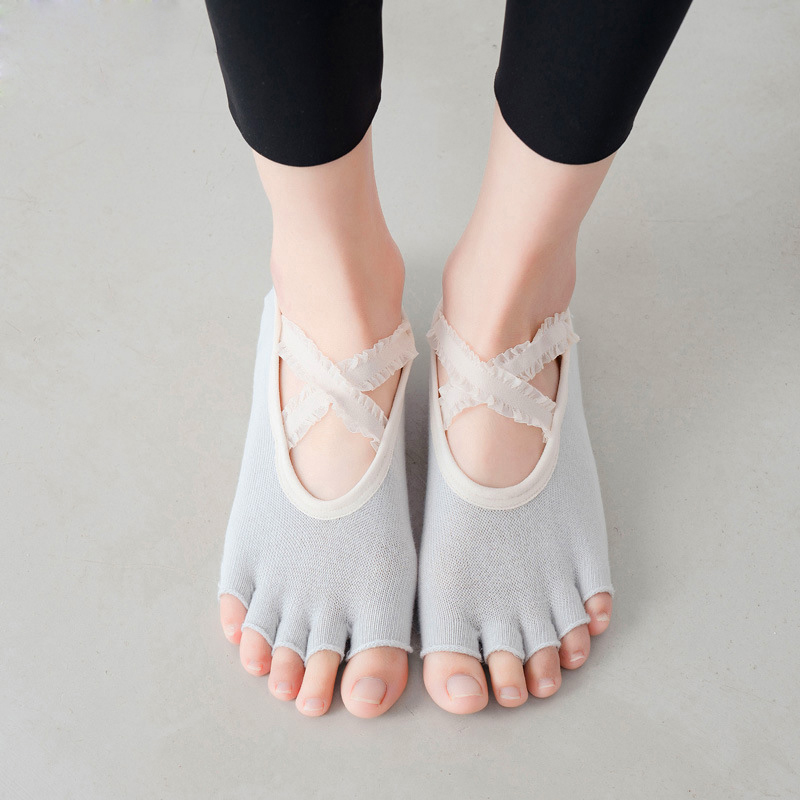 Five Finger Yoga Socks Lace Cr - Pilates Yoga Ballet บทวิจารณ์และราคา